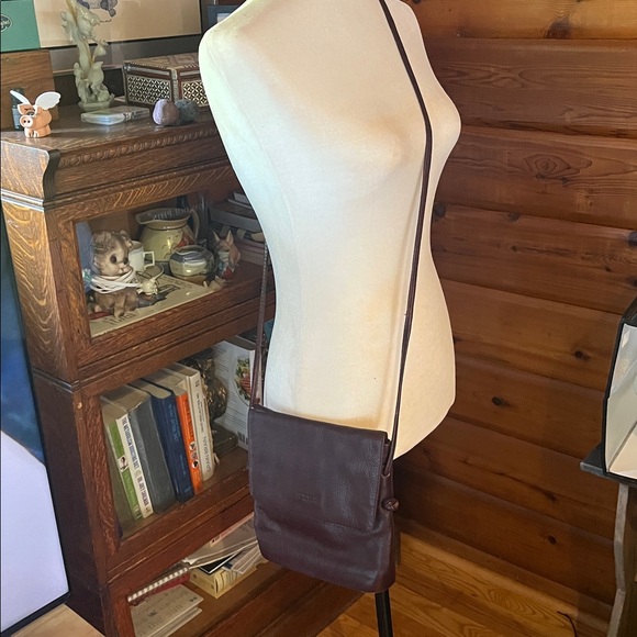 Kenneth Cole Reaction Crossbody Purse Leather Brown - Picture 2 of 8